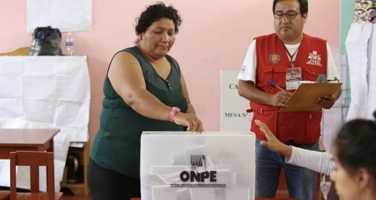 Parlamentswahlen in Peru – Weichenstellung für einen Neuanfang?